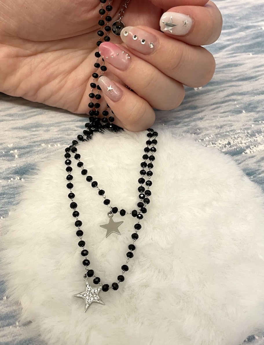 Black Beads Star Necklace