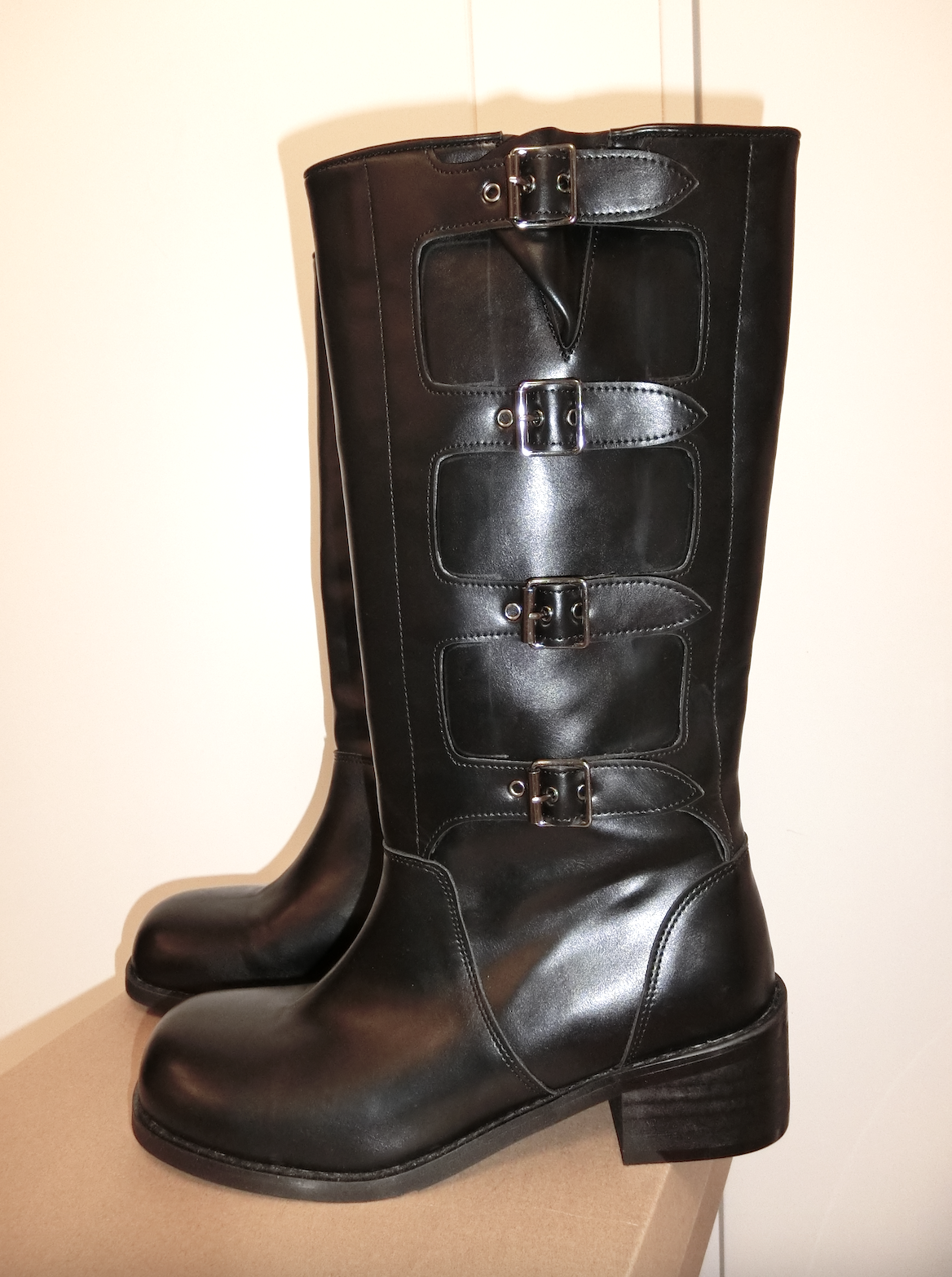 Buckle Long Boots (2 colors)